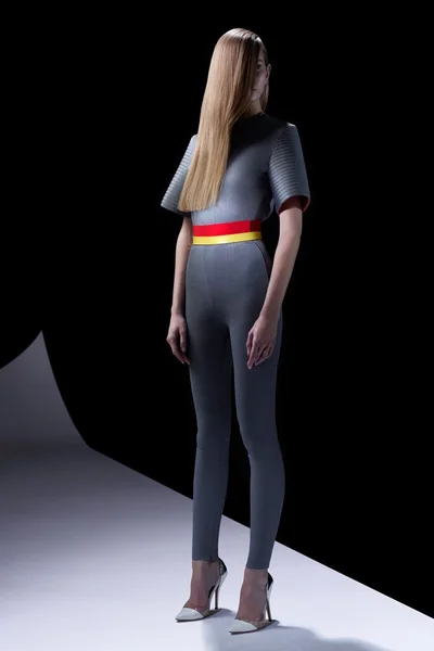 Look 11